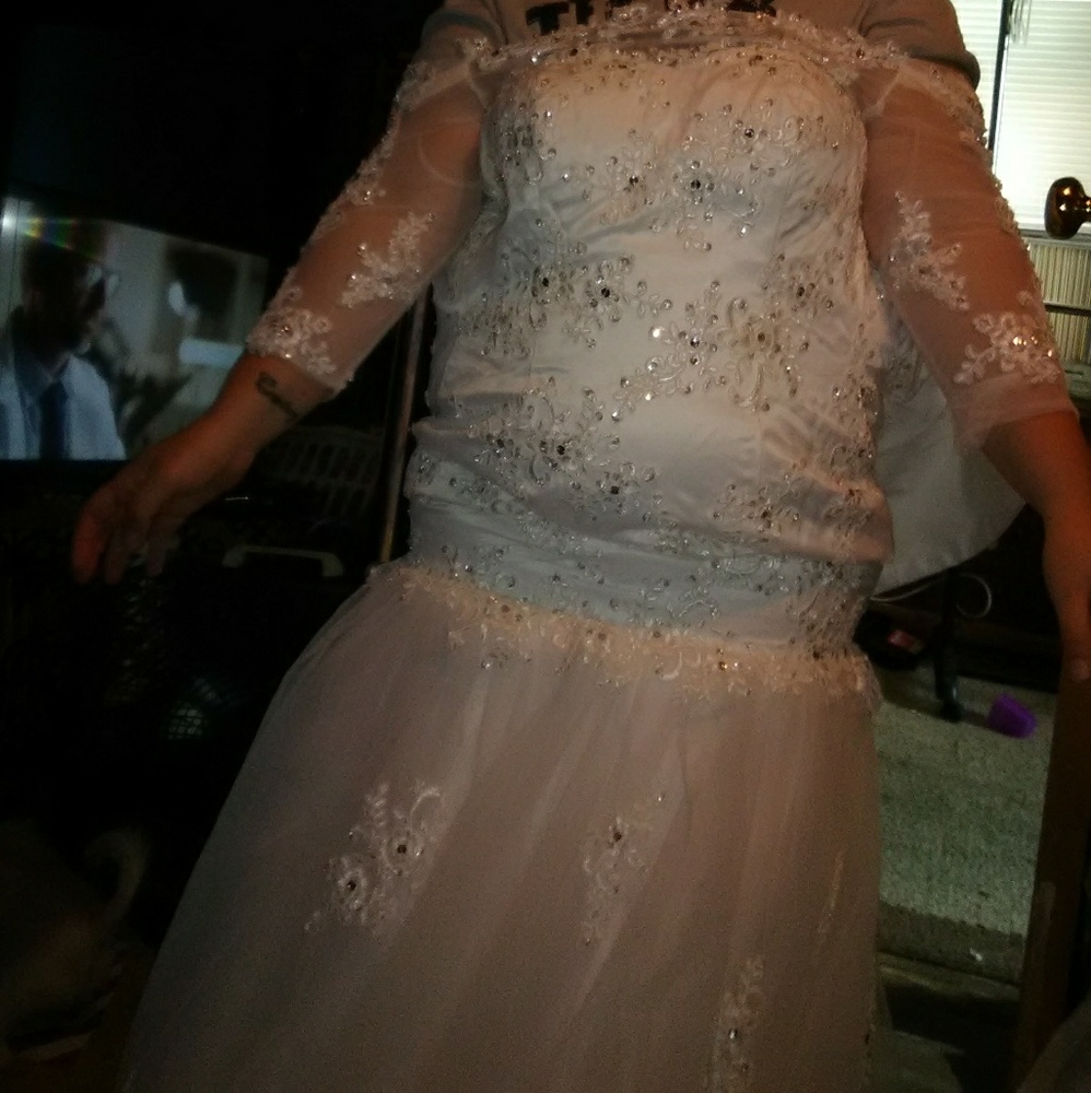 Wedding dress
